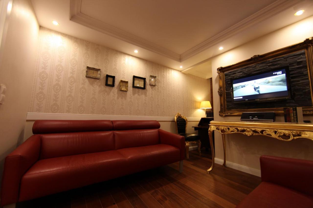 Golden Apartments เอสเซน ภายนอก รูปภาพ